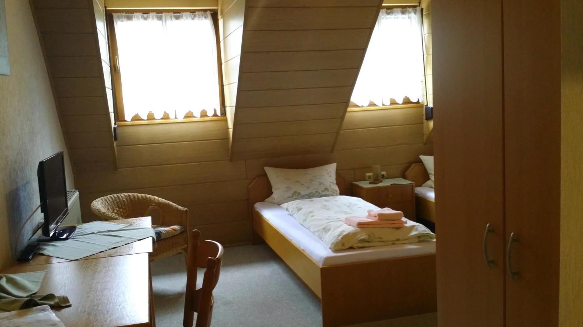 Landgasthof Zum Hirschen Hafenlohr Habitación foto