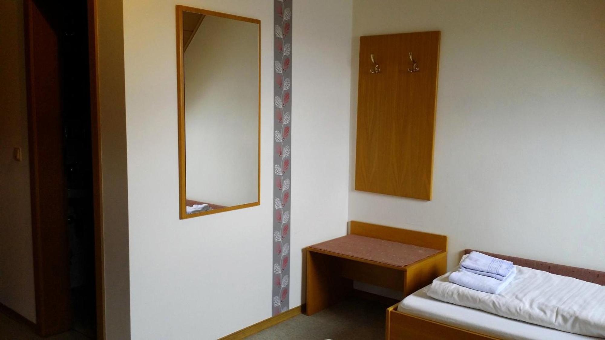 Landgasthof Zum Hirschen Hafenlohr Habitación foto